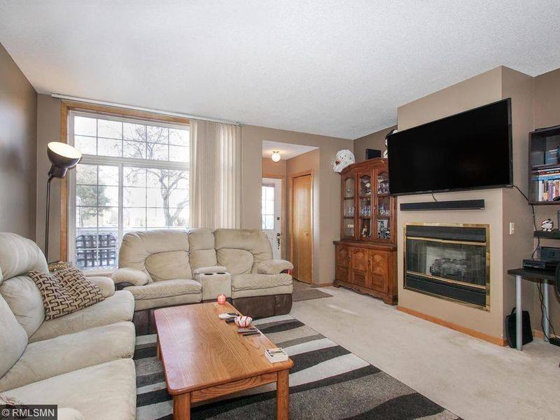 1862 Sapphire Point, Eagan, MN 55122