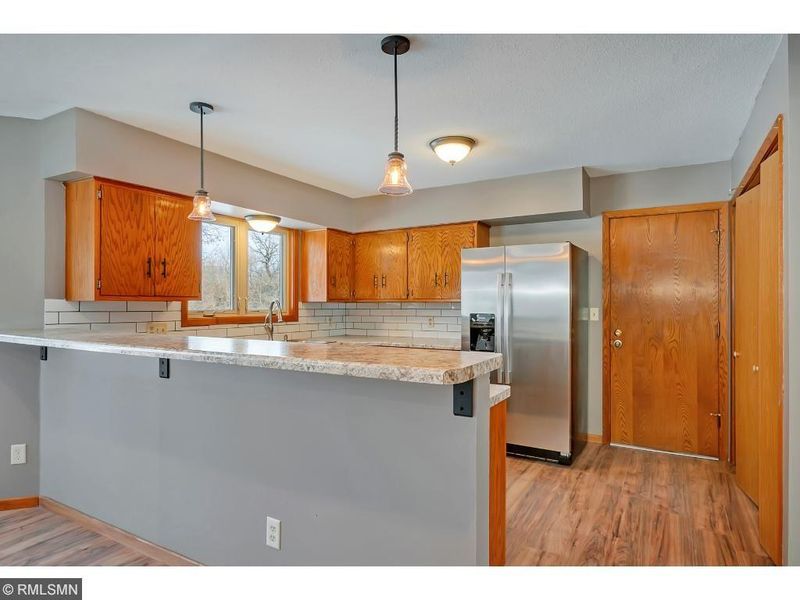 676 W Mill St, Paynesville, MN 56362