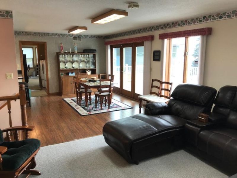 21728 Fenton Ct, Cold Spring, MN 56320