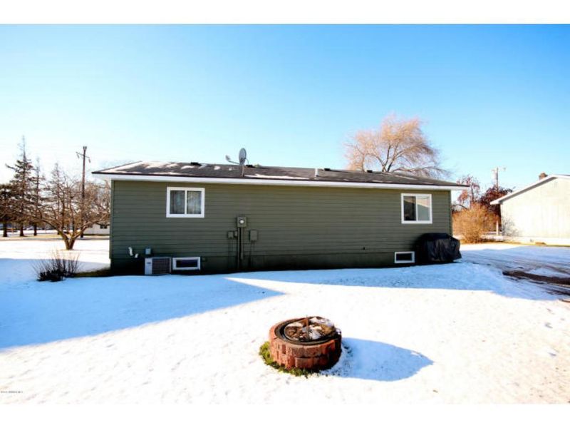 714 Grant Ave SE, Bemidji, MN 56601
