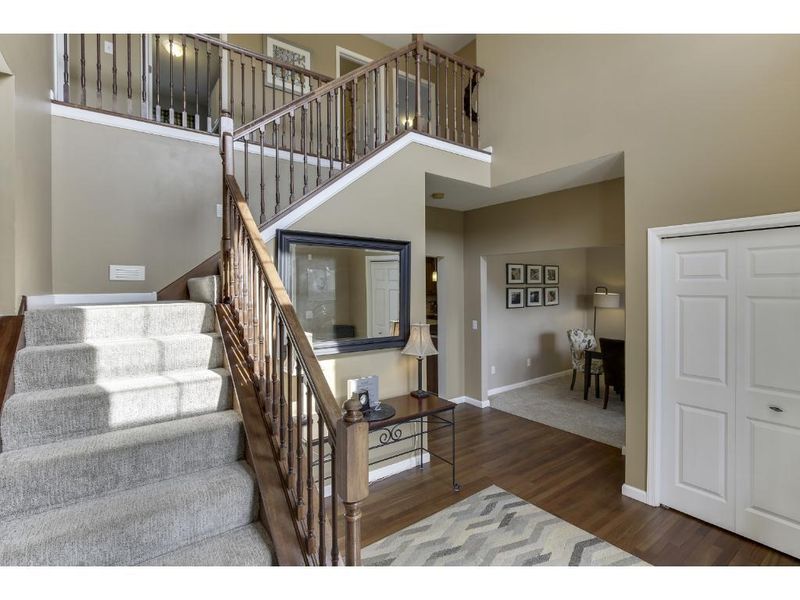 4021 Landings Dr, Minnetrista, MN 55375