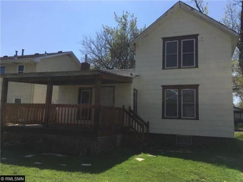 1918 Glenwood Ave, Minneapolis, MN 55405