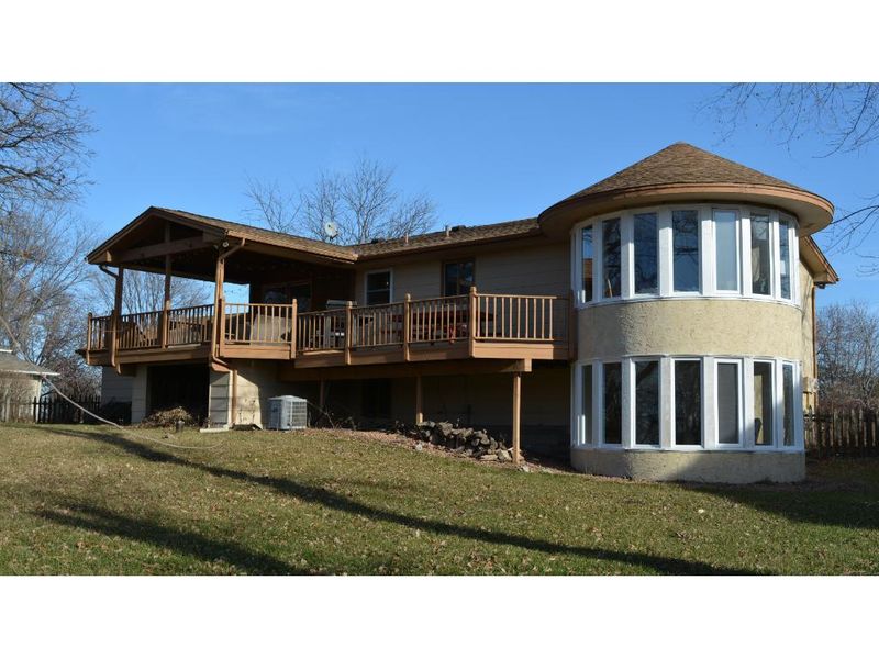 16778 Yale St NW, Elk River, MN 55330