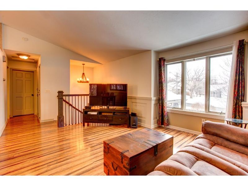 529 Market St S, Shakopee, MN 55379