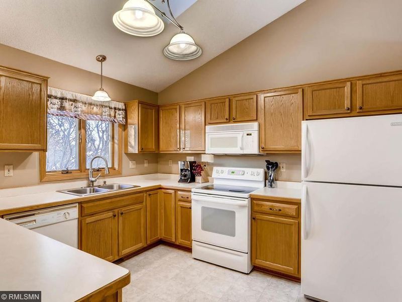13945 56th St N, Stillwater, MN 55082