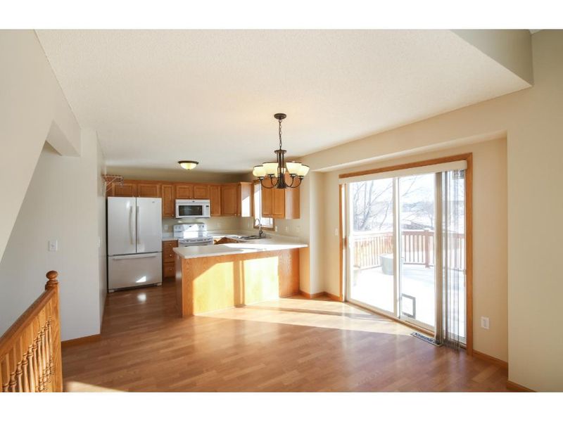 9900 Fallgold Pw N, Brooklyn Park, MN 55443