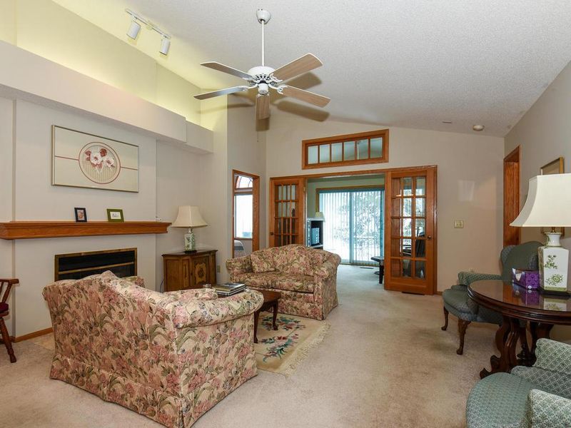 8564 Corcoran Pa, Inver Grove Heights, MN 55076