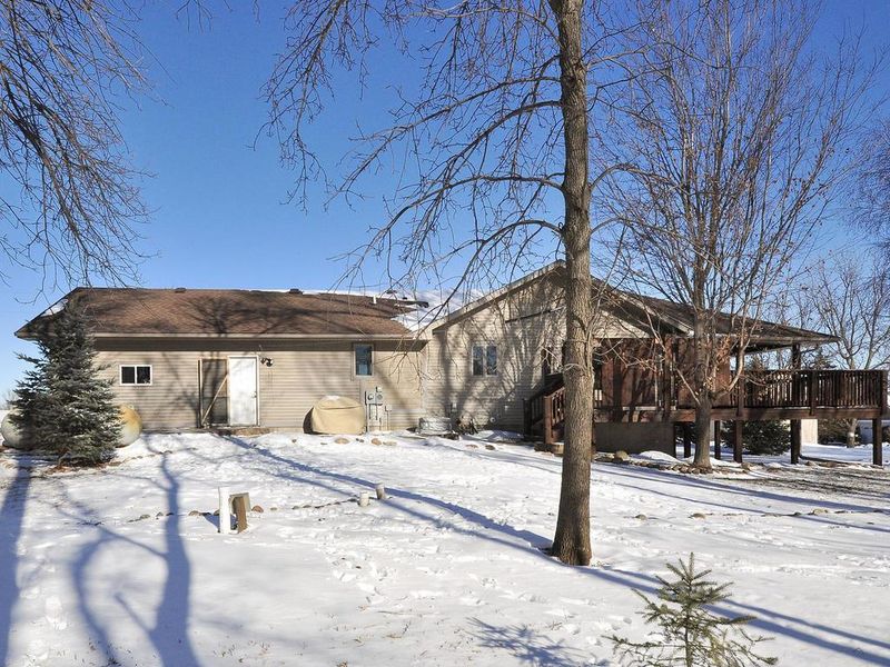 2682 Kraft Ave NW, Annandale, MN 55302