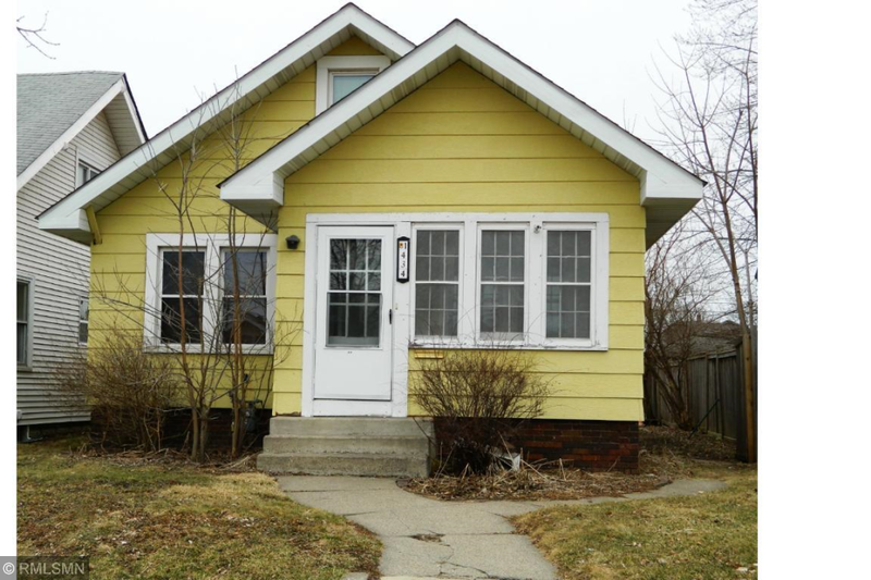 1434 Asbury St, Saint Paul, MN 55108