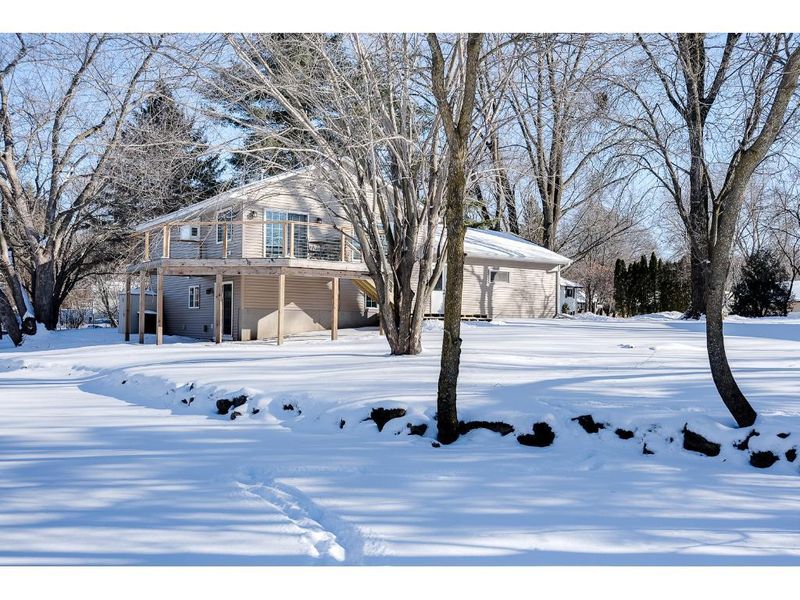 302 Darrel Ct, Stillwater, MN 55082
