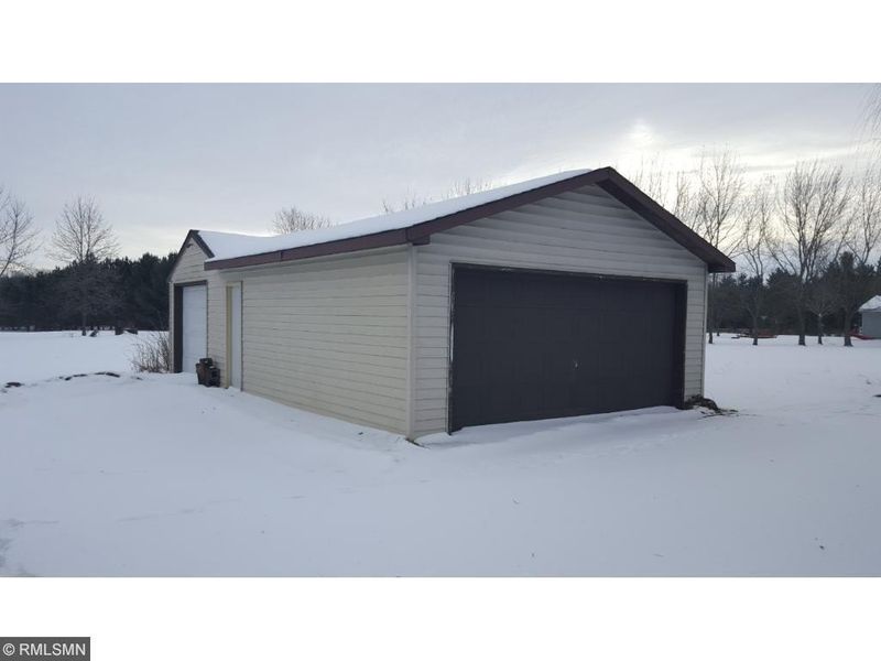 1658 Ridge Rd, Mora, MN 55051