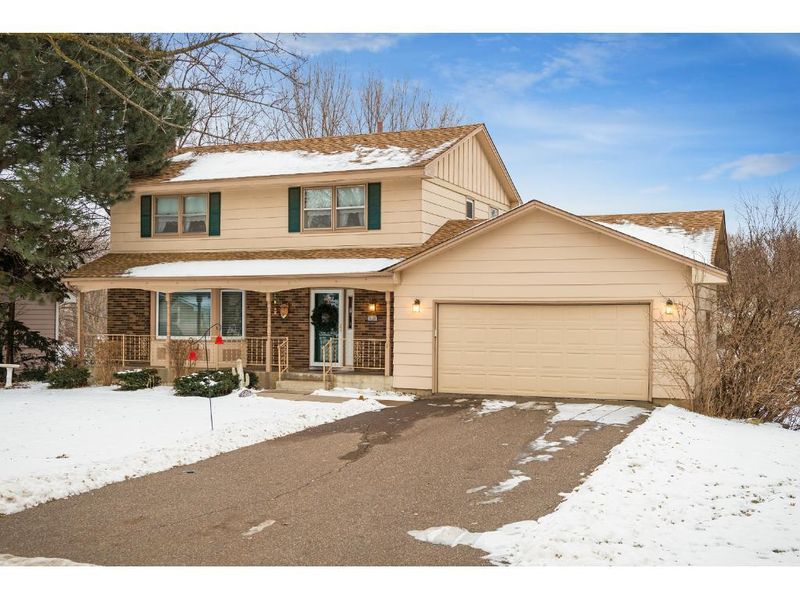 9109 40 1/2 Ave N, New Hope, MN 55427