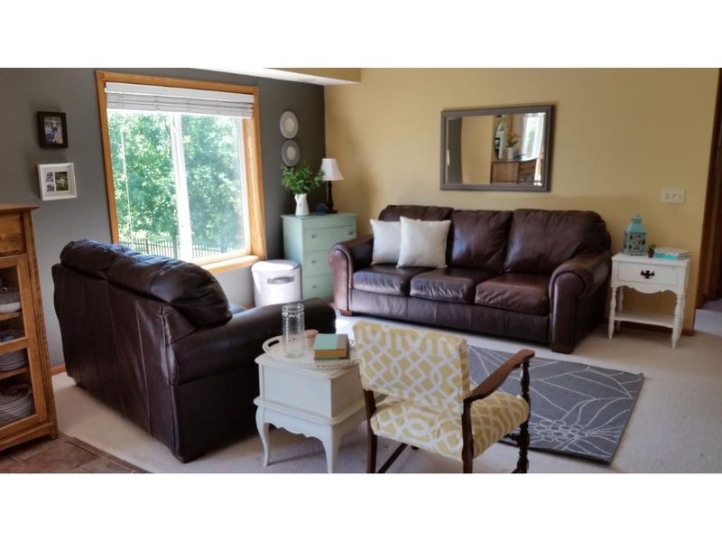 8877 Farmstead Ave, Monticello, MN 55362