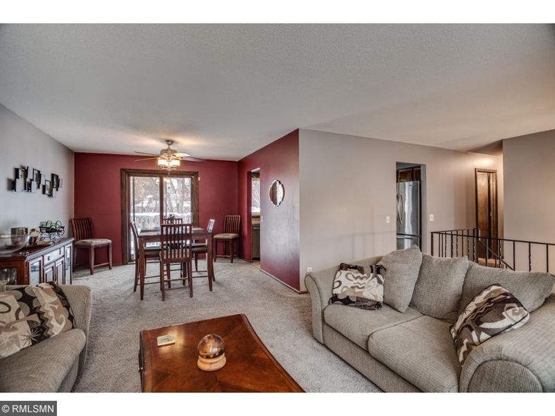 2204 E 115th St, Burnsville, MN 55337