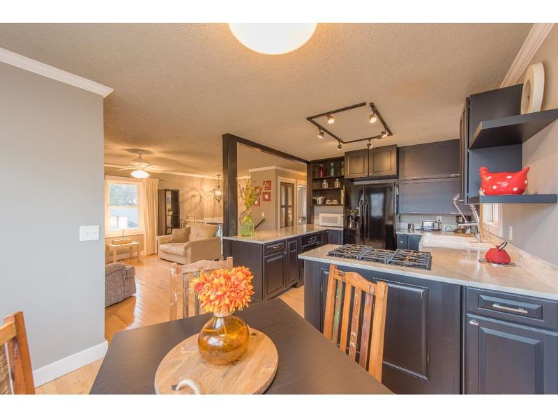 4869 Hanover Rd, Mound, MN 55364