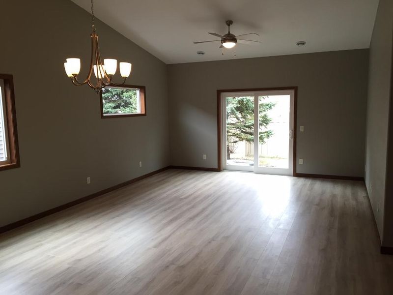 137 Bantam Rd, Sartell, MN 56377