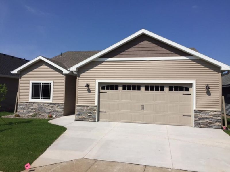 137 Bantam Rd, Sartell, MN 56377