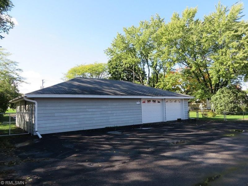 220 20th Ave N, Saint Cloud, MN 56303
