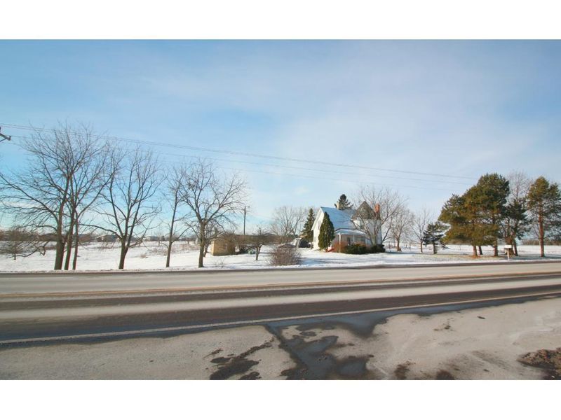 8185 NE River Rd, Otsego, MN 55330