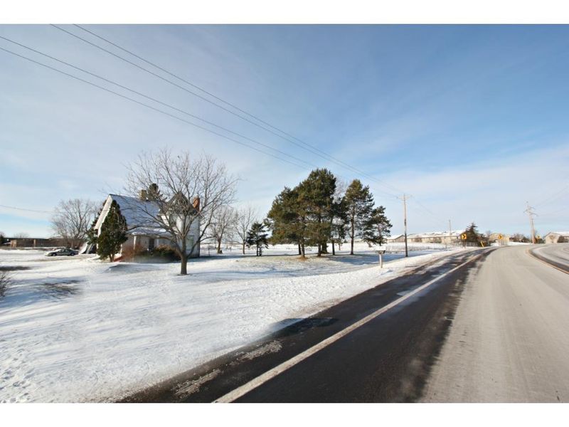 8185 NE River Rd, Otsego, MN 55330