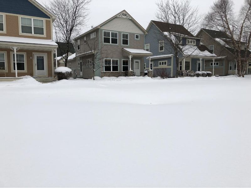 8558 Windsor Ln N, Brooklyn Park, MN 55443