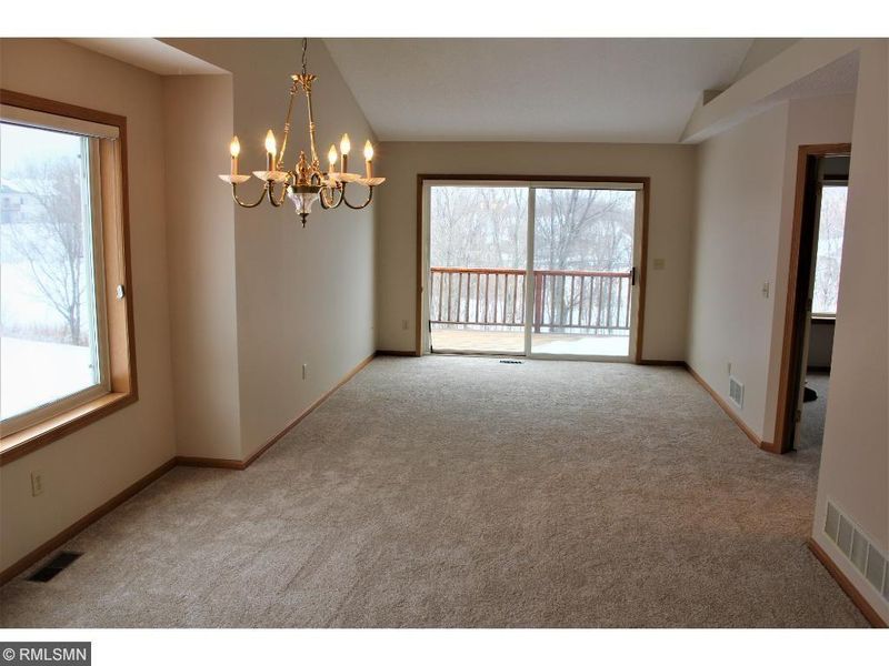 9748 Annapolis Ln N, Maple Grove, MN 55369