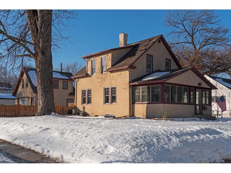 5154 37th Ave S, Minneapolis, MN 55417