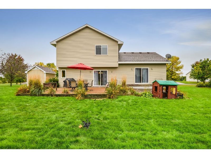 3639 Woodside Dr, Monticello, MN 55362