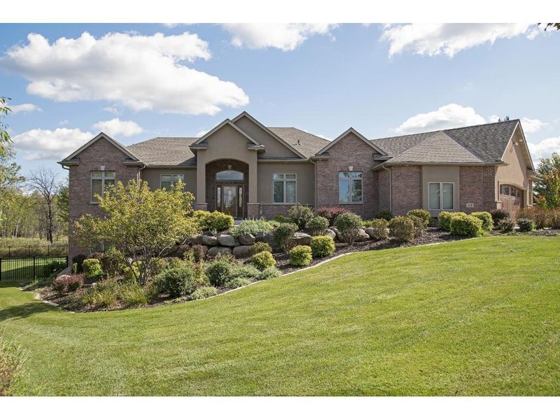 2798 NE 103rd Ct, Blaine, MN 55449