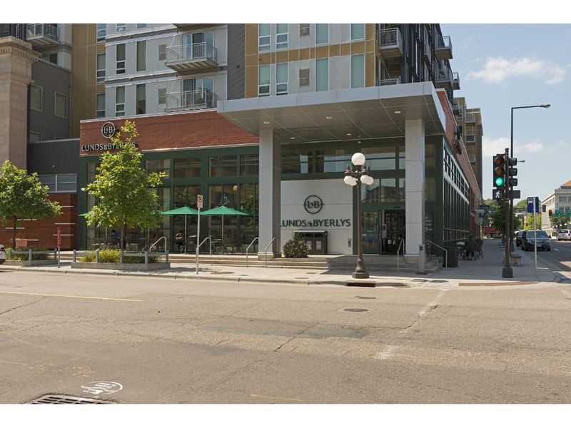 78 10th St E #R2003, Saint Paul, MN 55101
