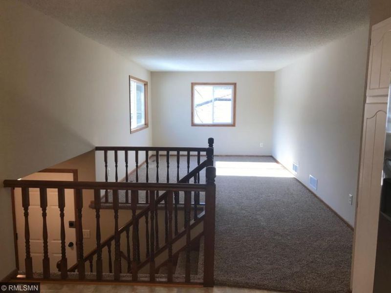2025 111th Ln NW, Coon Rapids, MN 55433