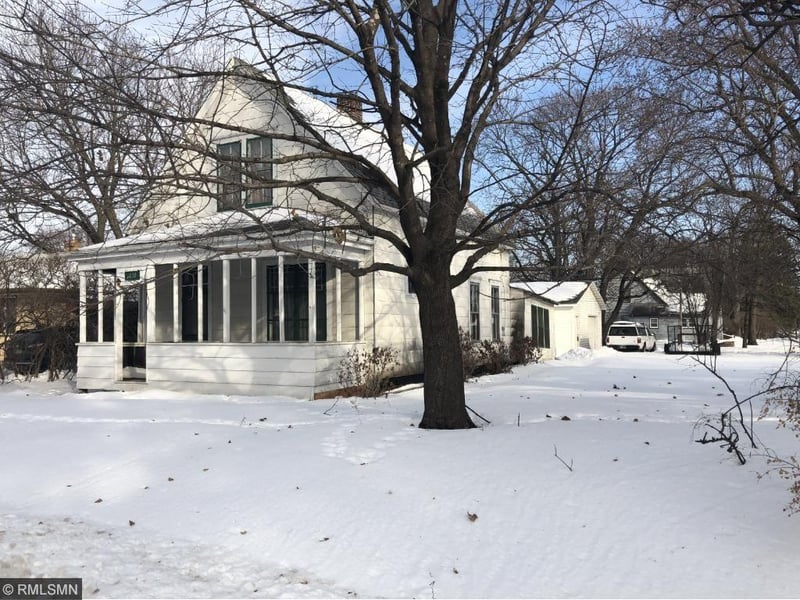 1826 Birmingham St, Maplewood, MN 55109
