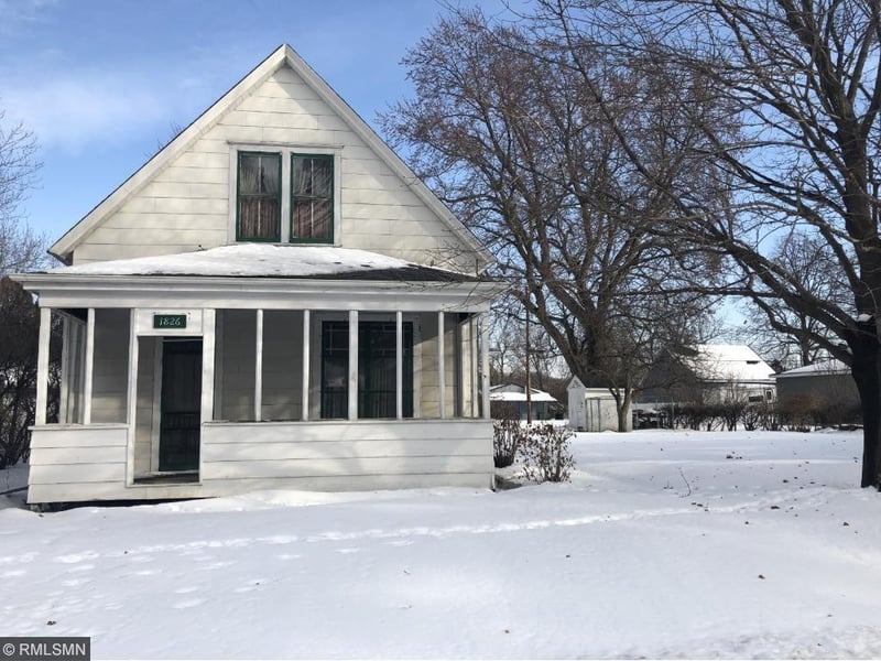 1826 Birmingham St, Maplewood, MN 55109