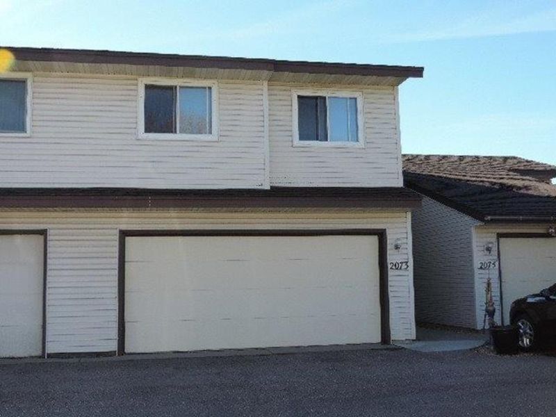 2073 13th Ave W, Shakopee, MN 55379