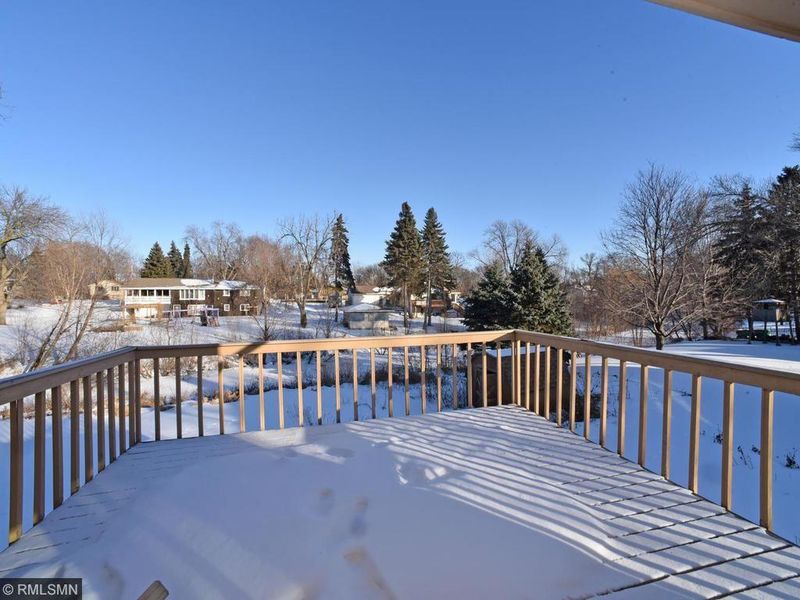 7732 Tessman Dr N, Brooklyn Park, MN 55445