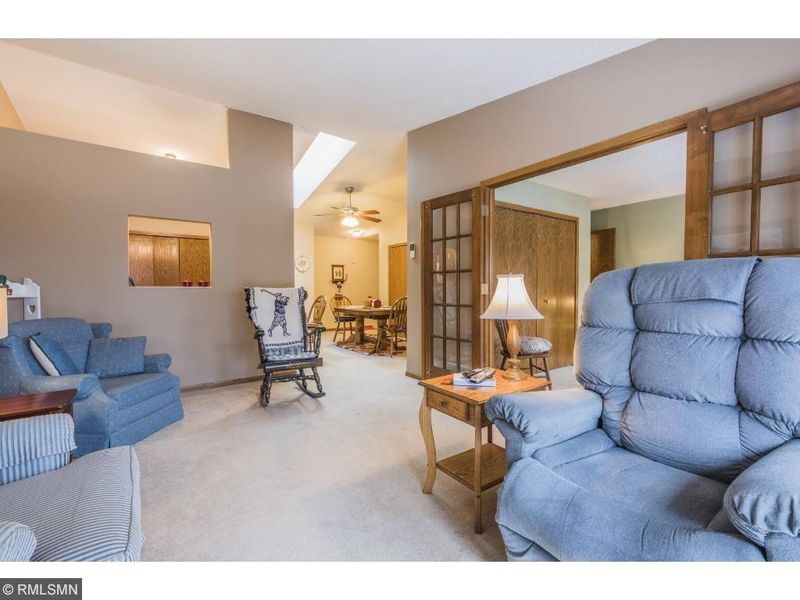 2033 N Park Dr #1, Saint Paul, MN 55119