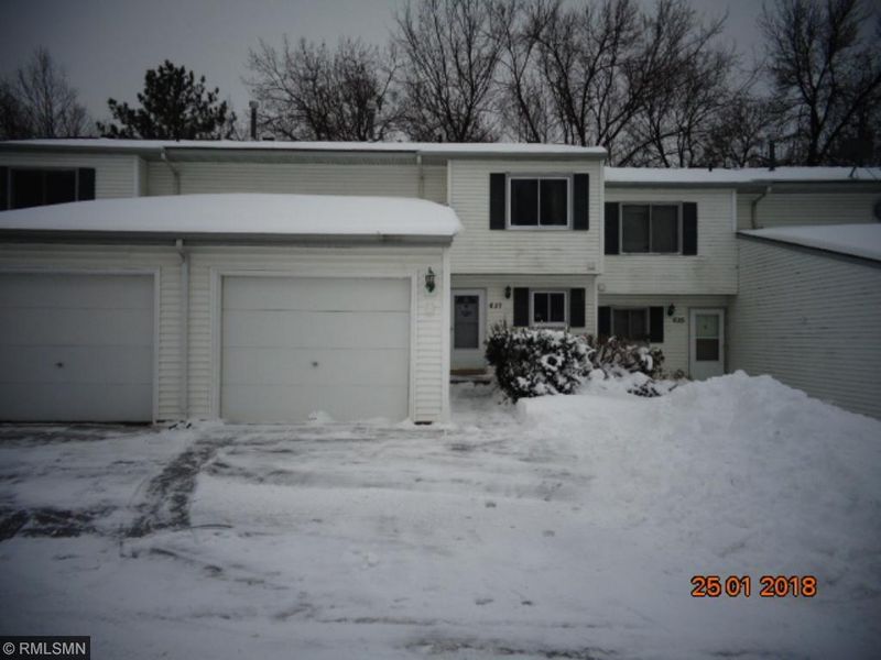 637 E Burnsville Pw #48, Burnsville, MN 55337