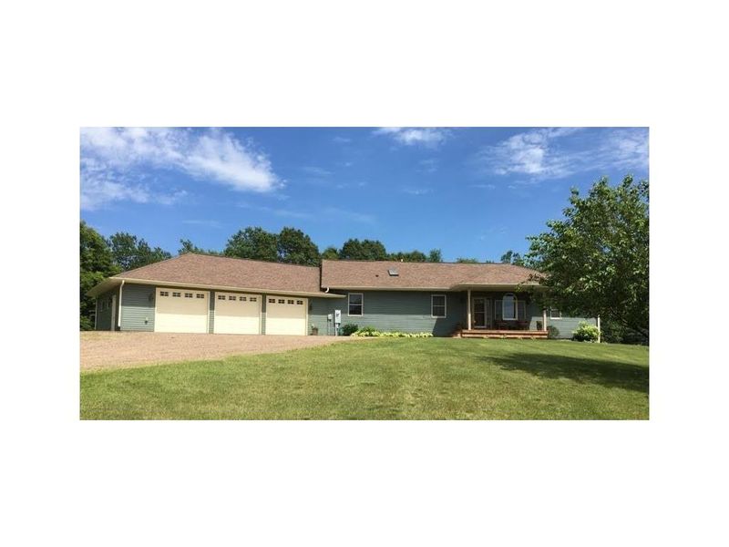 N1998 590th St, Menomonie, WI 54751