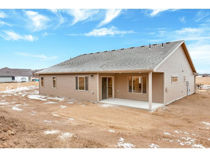 1607 River Links Dr, Cold Spring, MN 56320