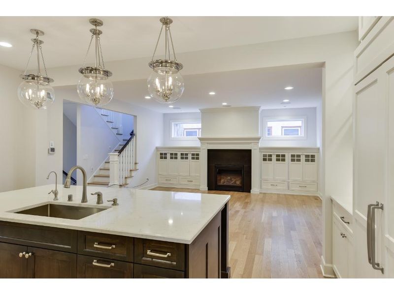 5320 Zenith Ave S, Minneapolis, MN 55410