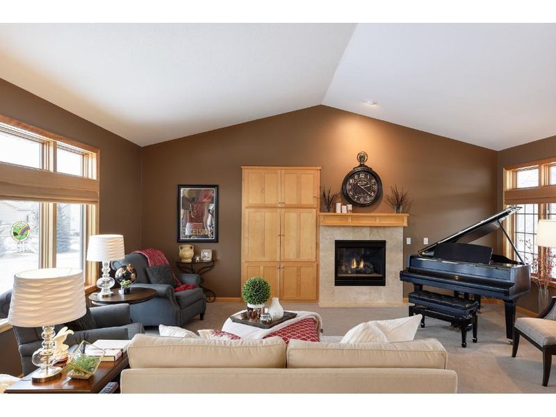 11384 12th St NE, Hanover, MN 55341