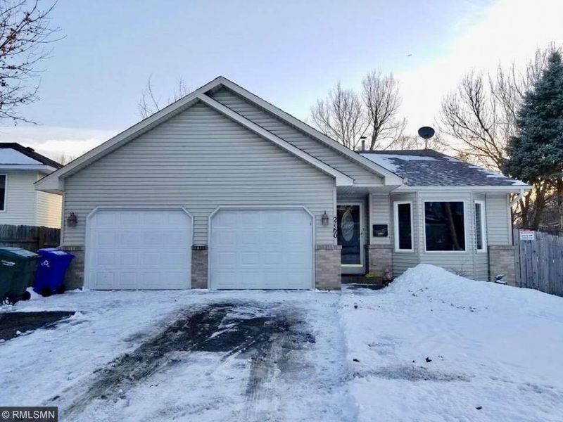2160 7th St E, Saint Paul, MN 55119
