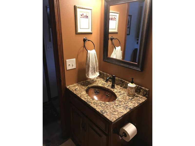 605 4th Ave NE, Sartell, MN 56377
