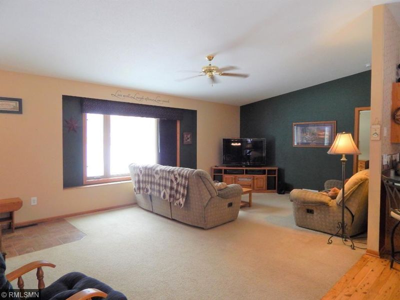 10929 Brent Dr, Brainerd, MN 56401