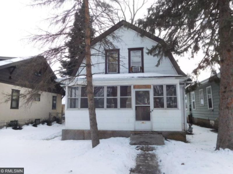 1030 Jenks Ave, Saint Paul, MN 55106