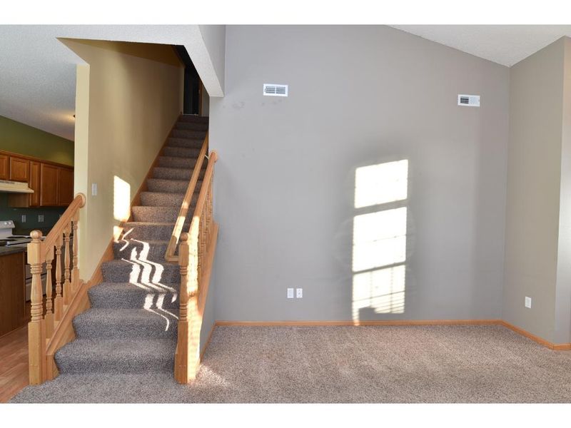1872 Bridgewater Blvd S, Cambridge, MN 55008