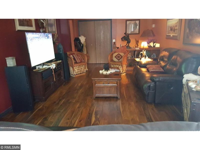 29915 Olinda Trl, Lindstrom, MN 55045