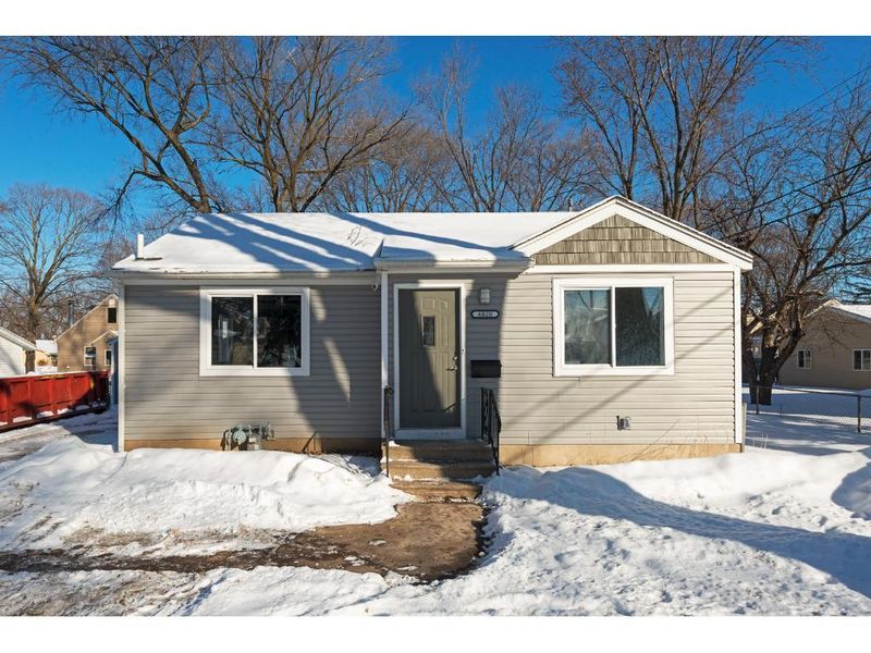 6020 46th Ave N, Crystal, MN 55422