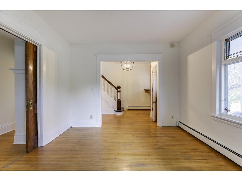 405 W 24th St, Minneapolis, MN 55405