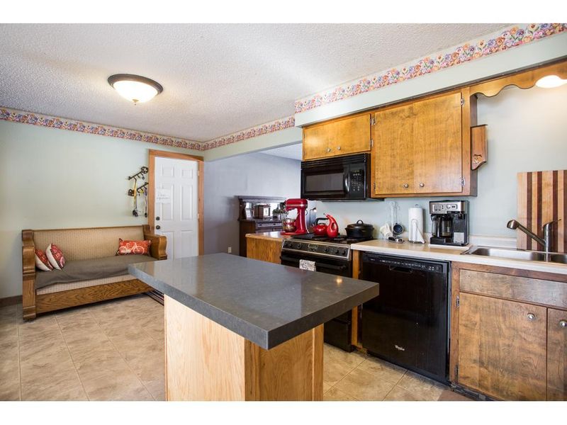 500 Kennedy St, River Falls, WI 54022